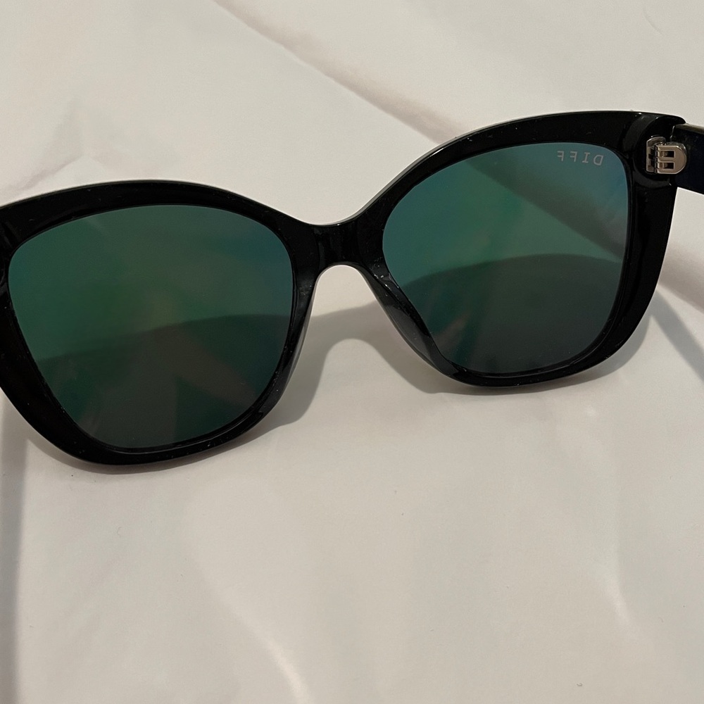 Diff Ruby Polarized Sunglasses Black Frame With P… - image 4